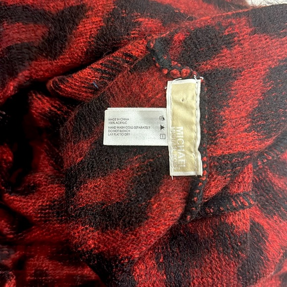 Michael Kors Red Cheetah Print Infinity Scarf - Picture 2 of 2